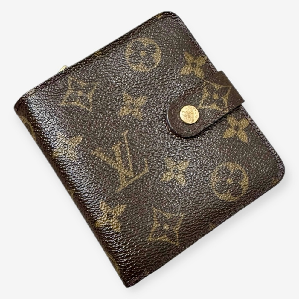 LOUIS VUITTON 2004 Monogram Compact Zippé Bifold Wallet, Vintage - Picture 2 of 16